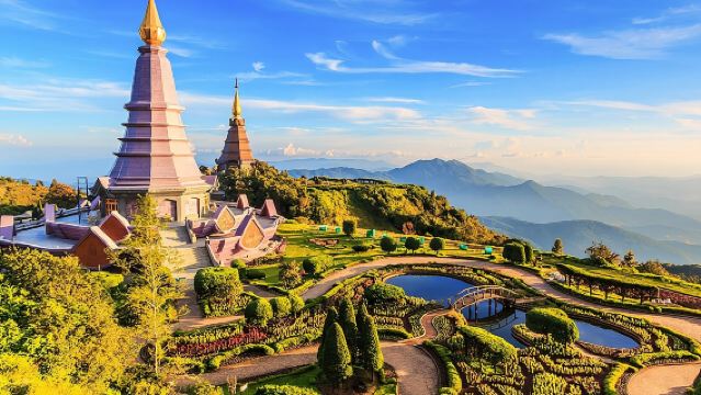3-in-1: Doi Inthanon Tour, Elephant Sanctuary, and Trekking Trail