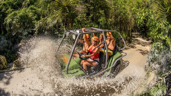 플라야 델 카르멘 출발: Xplor Park 입장권, 하루 종일