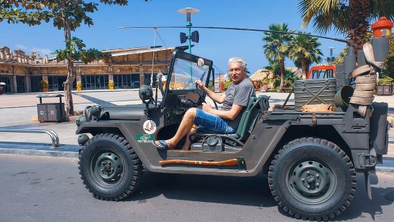 富國島：軍用吉普車機場接送和當地導遊
