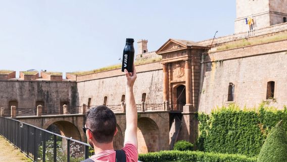 Tour por Barcelona: Teleférico de Montjuïc y recorrido a pie por el Gótico