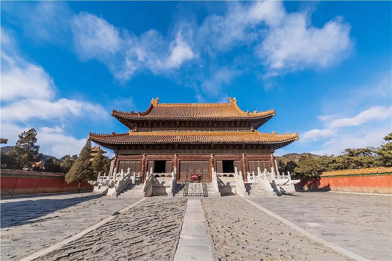 Tour di un giorno alla Grande Muraglia di Huangyaguan a Tianjin e alle Tombe Imperiali Qing Orientali a Zunhua