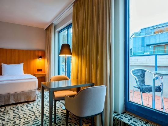 NH Prague City Room Type - Apartment with Terrace