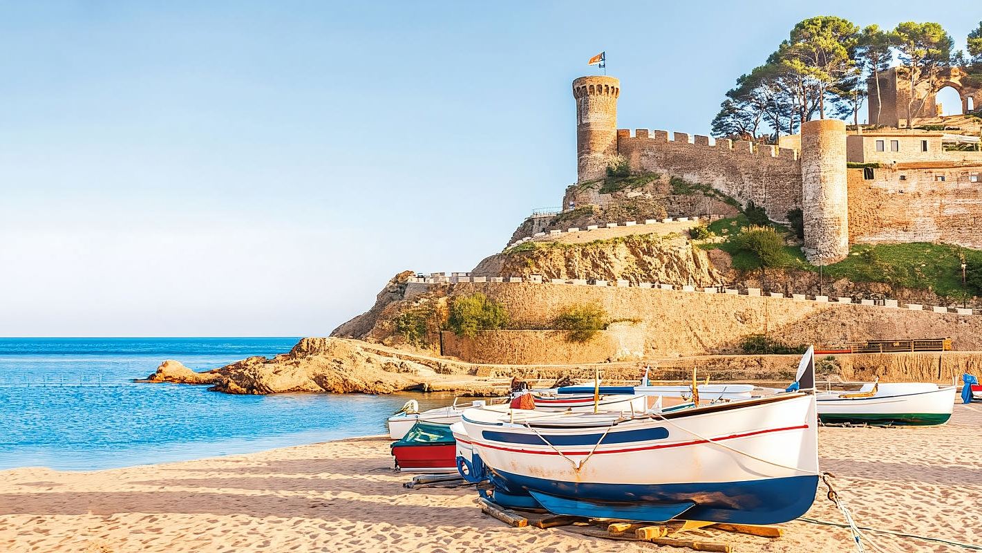 西班牙巴塞隆納一日遊【赫羅納+濱海托薩+中文司導+上門接駁】