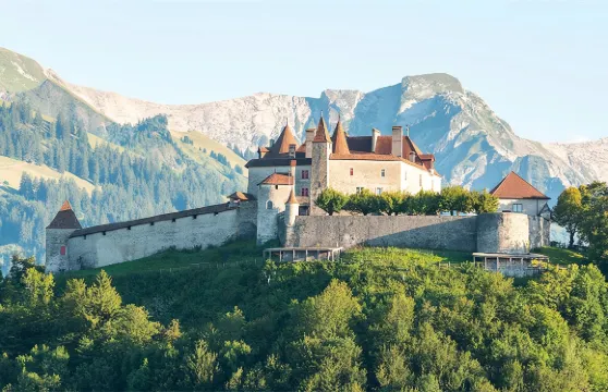 格呂耶爾城堡+格呂耶爾之家+洛桑大教堂+奧林匹克博物館