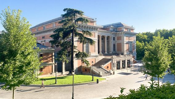 Private Guided Tour of the Prado Museum in Madrid with fast entrances and pick up at the hotel.
