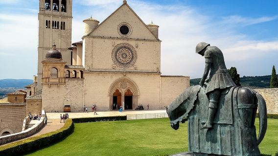 Assisi Private Walking Tour termasuk St. Francis Basilica