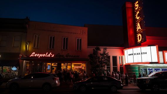 Savannah Midnight in the Garden Pub Crawl