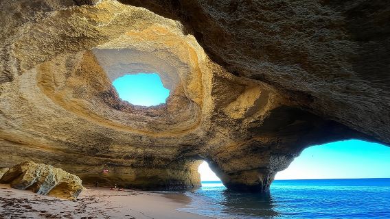 Benagil Kayak Tour: Benagil, Marinha and Albandeira Caves