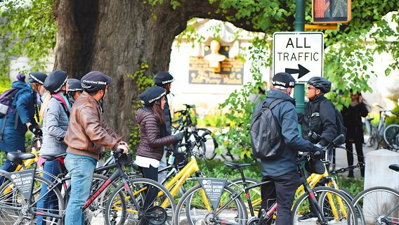 Central Park Guided Bike Tour with Map