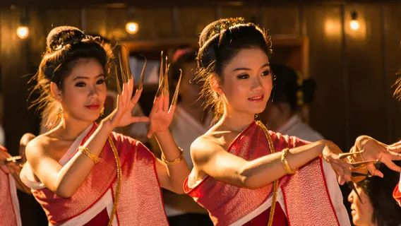 Chiang Mai Sky Lantern Festival half-day tour [2025 presale! Maejo University venue, grand Loy Krathong celebration]