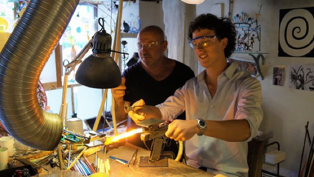Maak je eigen glaskunstwerk: privéles met een lokale ambachtsman in Venetië