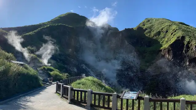 陽明山國家森林公園與野柳地質公園半日私人遊