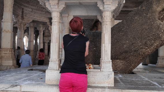 조드푸르에서 우다이푸르로 이동하며 라낙푸르 자이나교 사원 방문 (전용 차량 포함)