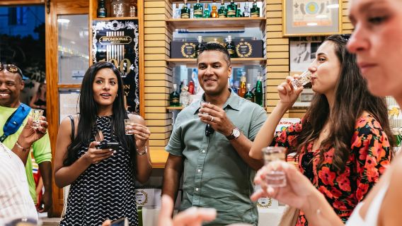 Naxos: Naxos Town Food Tour with Tastings and Wine