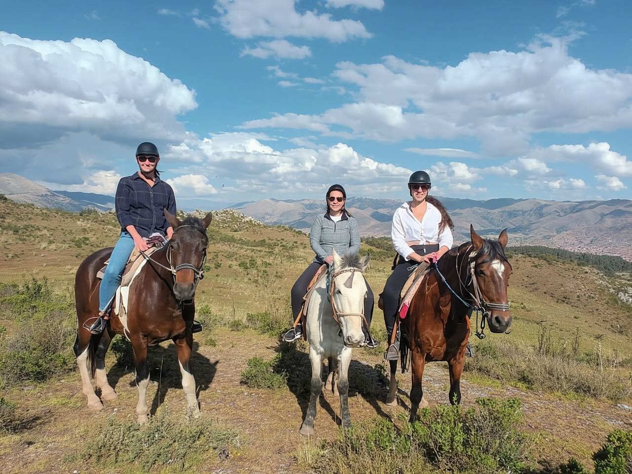 Temple of the Moon Horseback Riding Tour with Transfer