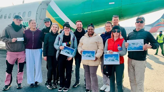 Kathmandu: Mount Everest Scenic Tour by Plane with Transfers