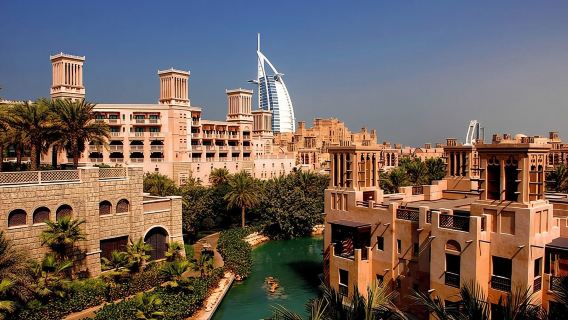 Dubai Full-Day Private Tour from Ras Al Khaimah with Shopping Time