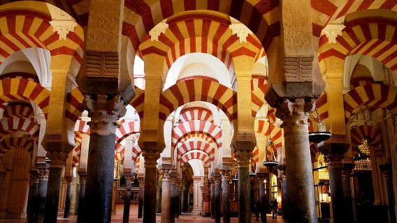 Tour tham quan có hướng dẫn đến Nhà thờ Hồi giáo Cordoba và Khu phố Do Thái kèm vé