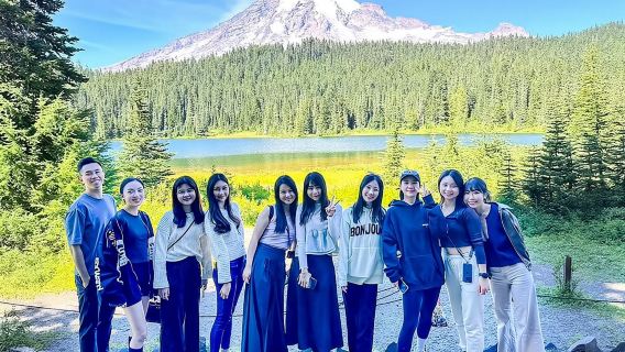 Tagesausflug in den Mount Rainier Nationalpark in kleiner Gruppe ab Seattle mit 2CanGo