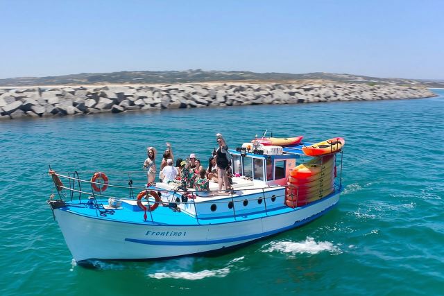 Explore Secret Caves and Beaches of Alvor - Boat & Kayak Tour