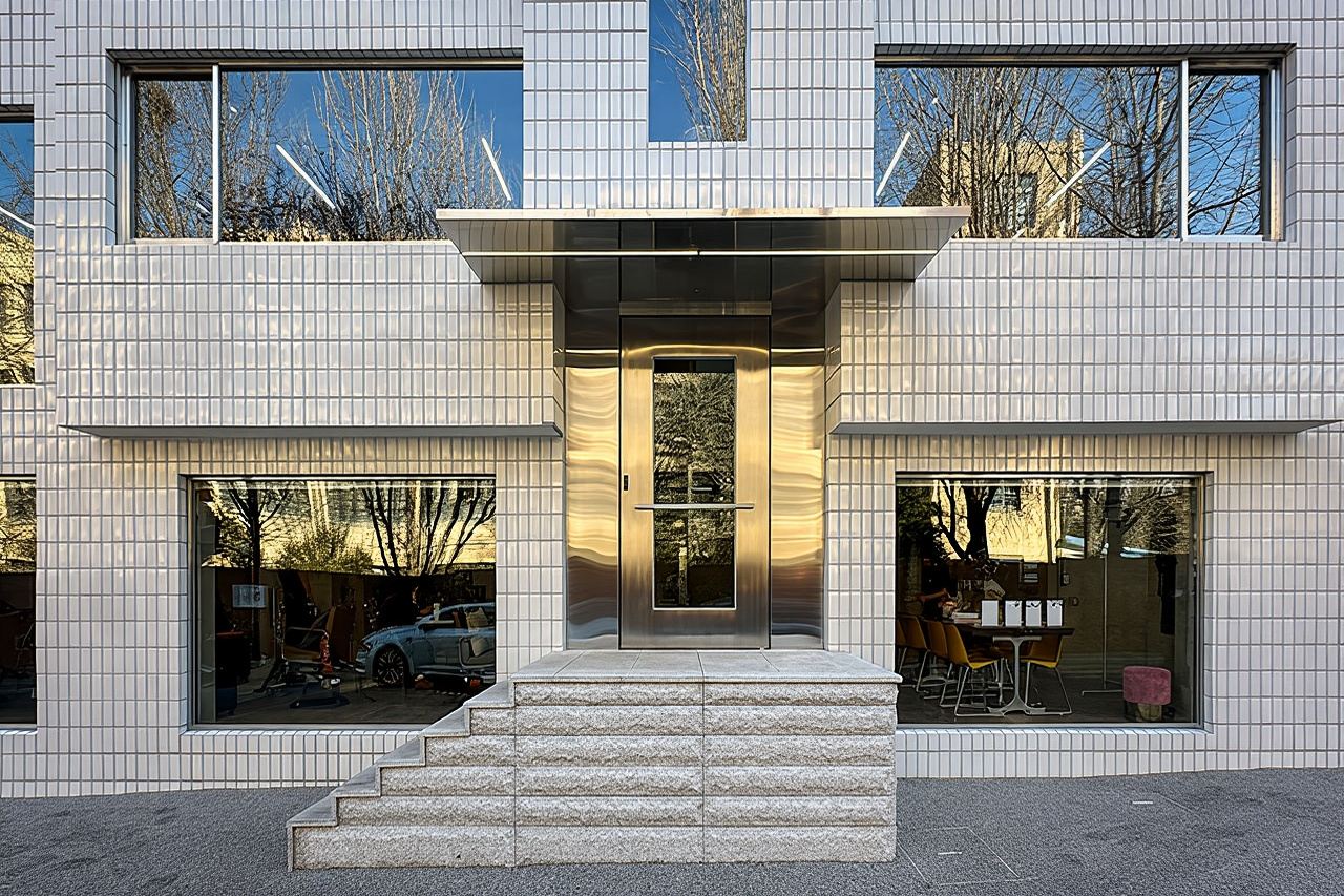 VOID Cheongdam Hair/Makeup Experience