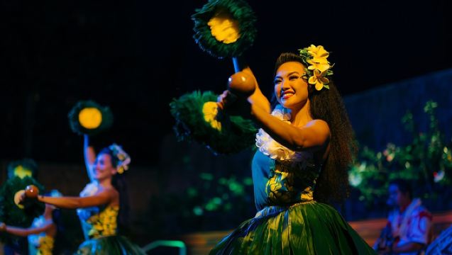 ปาอีนา ลูอัว ไวกิกิ ที่ ไวกิกิ บีช แมริออท