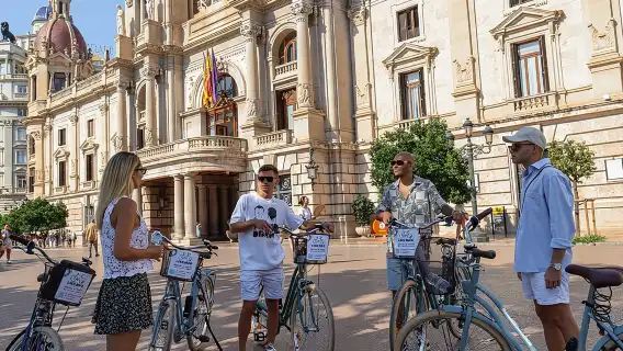 Valencia Daily Guided Bike tour in small group