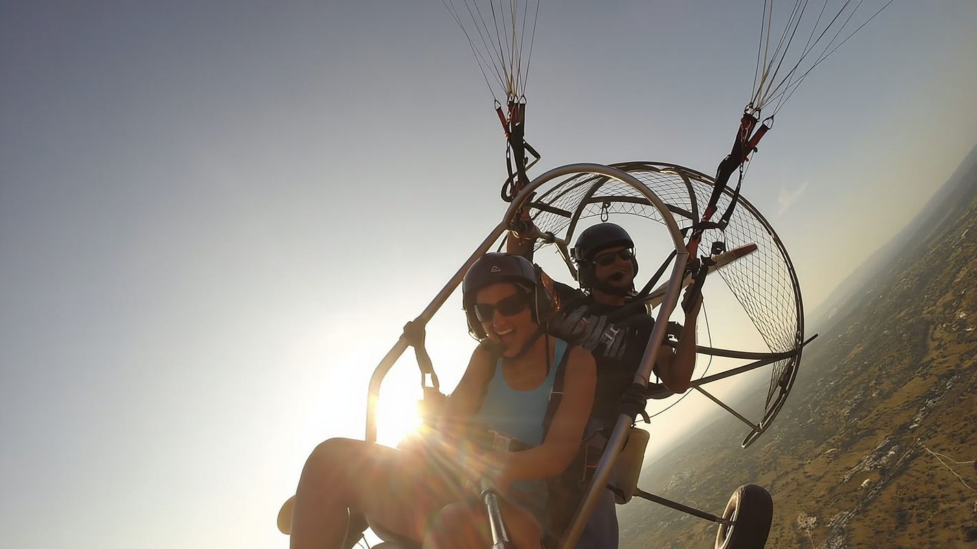 Albufeira: Sunset Paragliding Flight