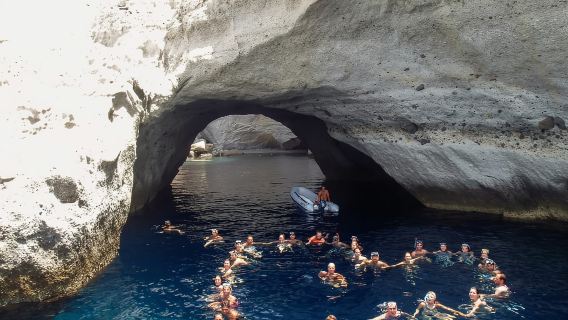 Adamas: Milos & Polyaigos Full-Day Sailboat Tour with Lunch
