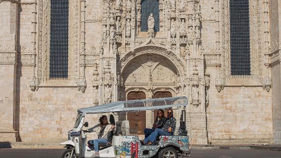 Lisbona: tour privato di mezza giornata in tuk-tuk con guida