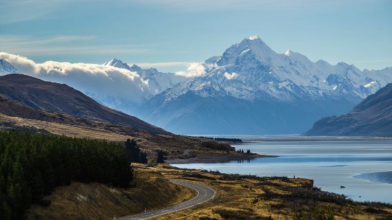 Queenstown to Mt Cook One Way Scenic Transfer