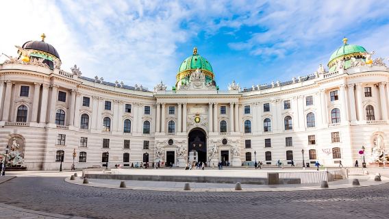 Viena: Visita sin colas al Museo Sisi, el Hofburg y los jardines