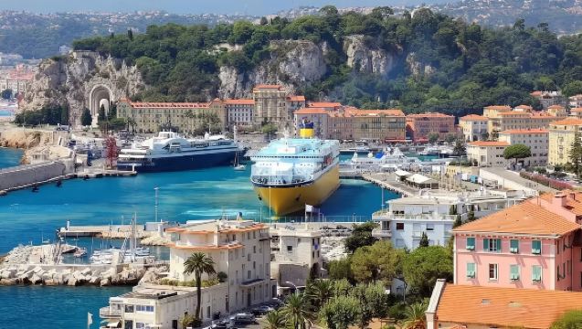 Lawatan sehari ke Pelabuhan Lama Marseille, Basilika Notre-Dame de la Garde, Château d'If dan Pulau If di Perancis.
