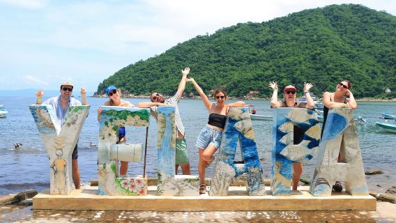 Puerto Vallarta: megacrucero en yate Yelapa