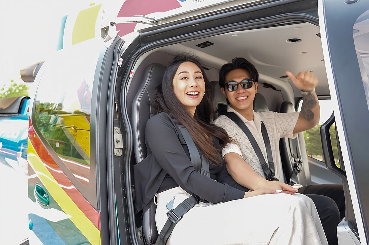 ทัวร์น้ำตกไนแองการา แคนาดา: เฮลิคอปเตอร์ เรือ ด้านหลังน้ำตก และอาหารกลางวัน