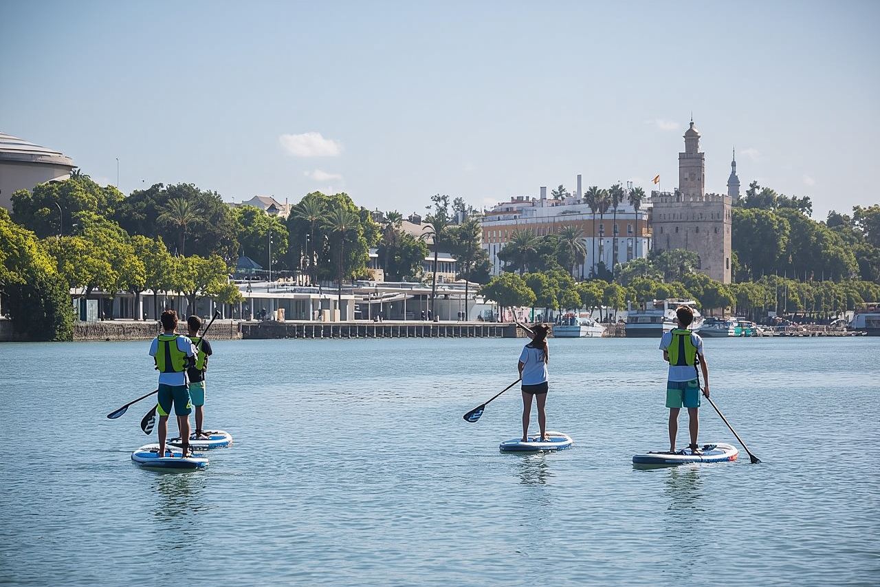 Seville: Paddle Surf Route and Class