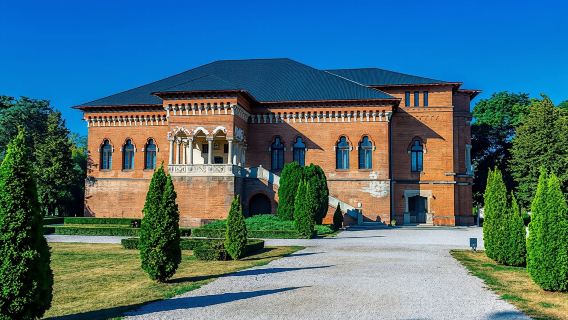 Small-group tour to Mogosoaia Palace and Snagov Monastery
