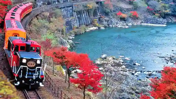 日本京都三千院+貴船神社+嵐山一日遊【9人小團接送可選】