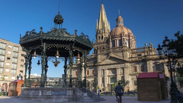 Downtown Guadalajara and Tlaquepaque Tour