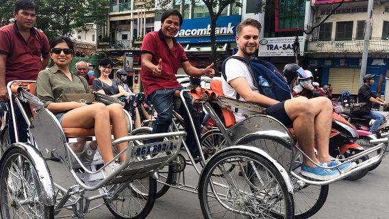 사이공 차이나타운(촐론) 사이클로 투어 하이라이트 + 식사 포함