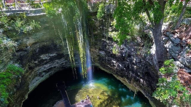 Chichen Itza, Cenote, and Valladolid Tour