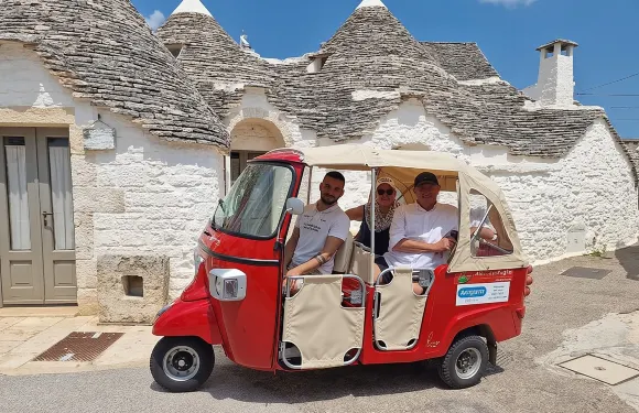 阿爾貝羅貝洛語音導覽之旅（含 Bee Calessino/ e-Vespa/Fiat Mickey Mouse）