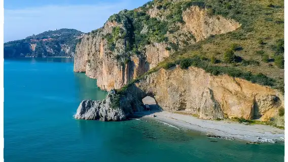 "Classic" boat excursion to Palinuro