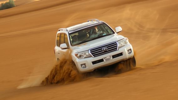 Doha : Safari dans le désert, balade à dos de chameau, traversée des dunes et sandboard