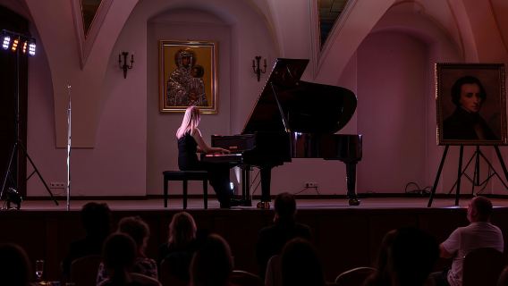Cracovia: biglietto VIP per il concerto di pianoforte al monastero delle Bernardine
