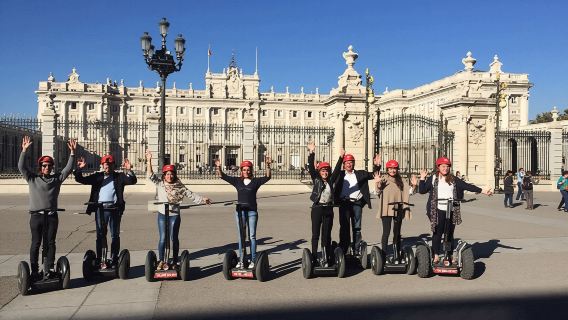 Half-day tour to the Royal Palace of Madrid + Royal Armoury of Madrid in Spain