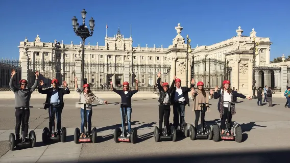 Half-day tour to the Royal Palace of Madrid + Royal Armoury of Madrid in Spain