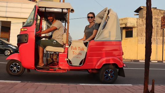 Colombo City Highlights by Tuk Tuk – All-Inclusive Adventure
