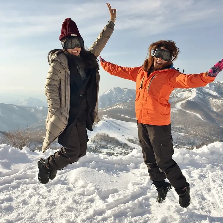 1 Day Tour: Snow Monkeys & Snow Fun in Shiga Kogen | Trip.com