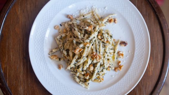 Génova: una experiencia gastronómica en casa de un local